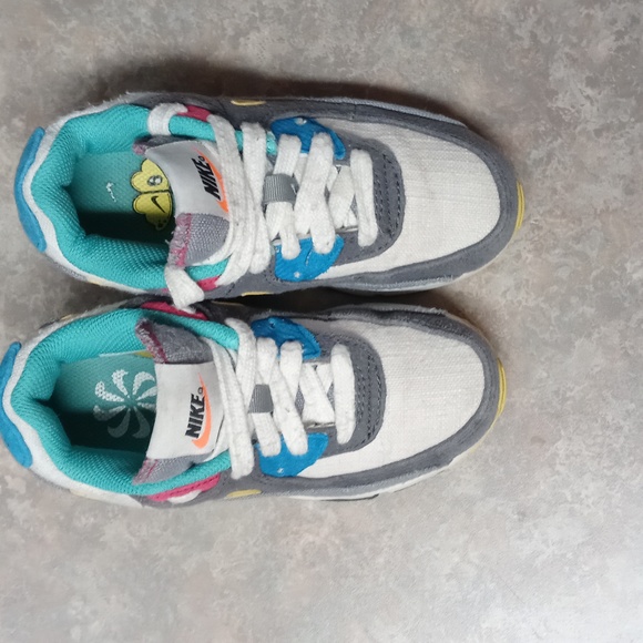 Gently used Nike air sprung for toddler girl size 11C - Picture 1 of 8